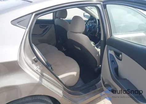 2016 Hyundai Elantra Se z USA, uszkodzony, nr VIN 5NPDH4AE8GH729937